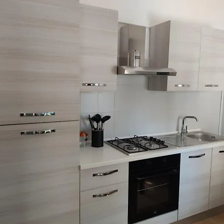 Acqua Dolce A 40m Dal Mare Βίλα Maruggio