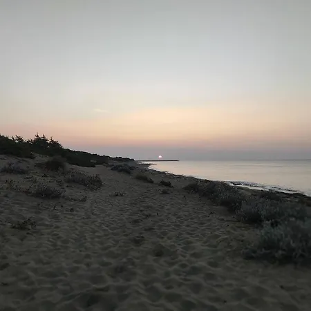 Acqua Dolce A 40m Dal Mare Βίλα *